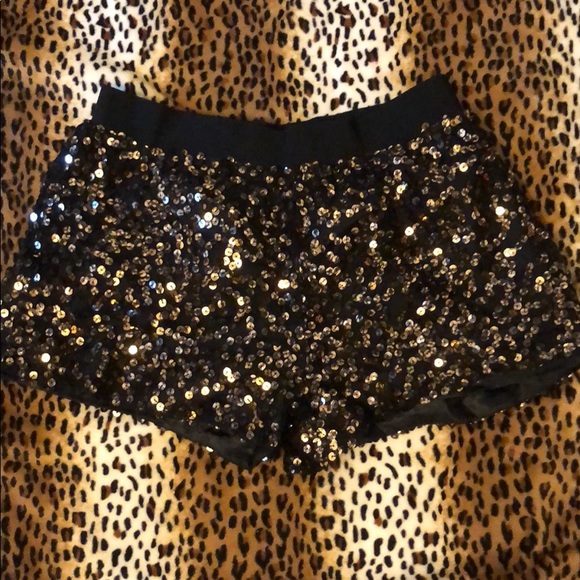 Black and gold sequin shorts Clearance